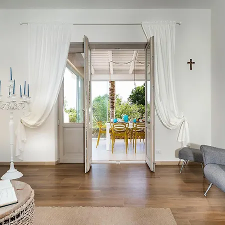 Pietra Del Sole Villa *
